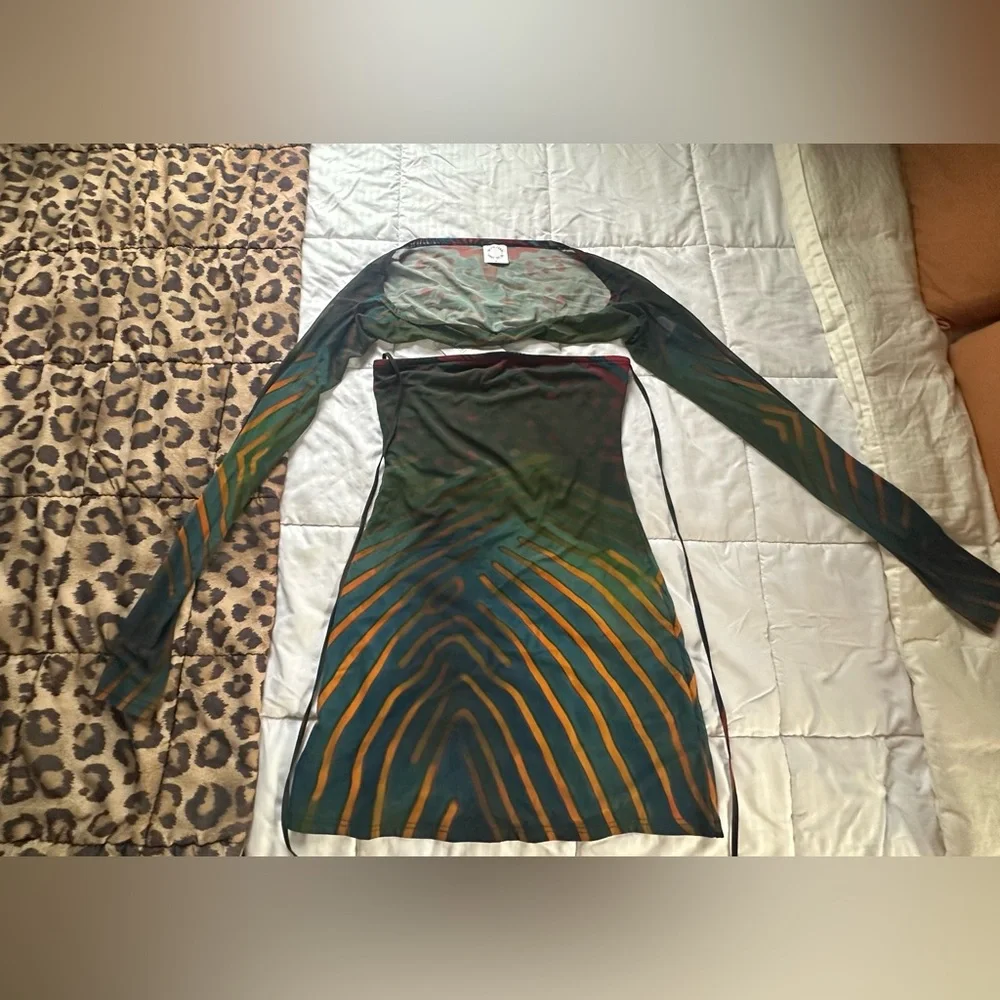 NWT With Jean 'Scarlett' Dress in Fushi - Picture 5 of 9